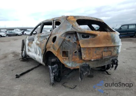 2018 Hyundai Tucson Sel z USA, uszkodzony, nr VIN KM8J3CA48JU694652